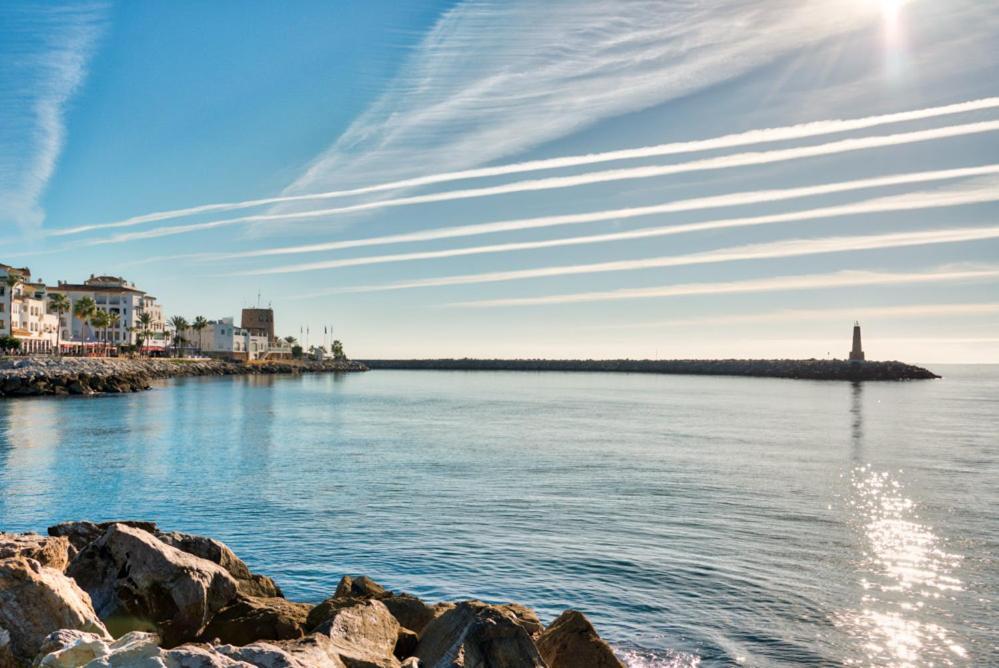 마르베야 Playas Del Duque, Puerto Banus, Golf .Playa Y Compras 아파트 외부 사진